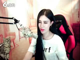 六间房美女主播漫妮-ℱiℴna秀唱视频