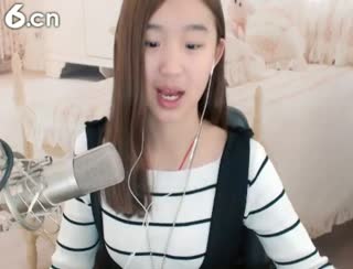 六间房甜美女主播萌妹子。婷婷聊天交友视频秀