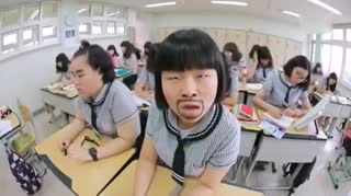 只有韩国女人才能这样的可爱　别被少女时代骗了这才是本体