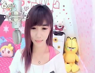 六间房最红主播言⊰&hearts;⊱宝贝ゞ 秀唱直播