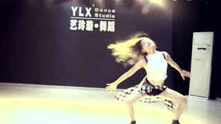 【艺玲璇】美女老师独舞we can‘t stop
