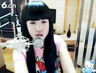 六间房美女主播Xy❤芯瑶秀唱视频