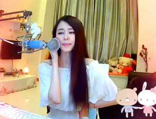 邻家小妹演唱《太迟》