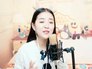 气质美女深情秀唱~超好听