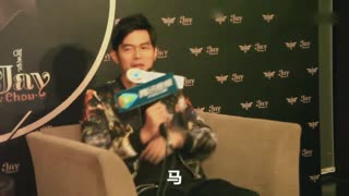 周董英雄联盟主题曲《小伙子会玩吗》嘲讽全开