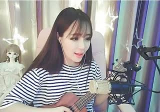 那片笑声让我想起我的《那些花儿》~