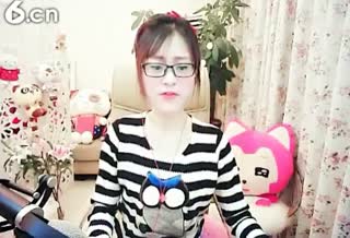 六间房美女主播✿艾雪雪灬独一无二在线直播