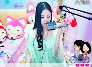 六间房美女主播依然の代理秀唱视频