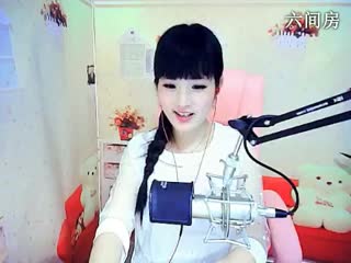 六间房最红美女主播Hey♚果孑足Go靓秀唱