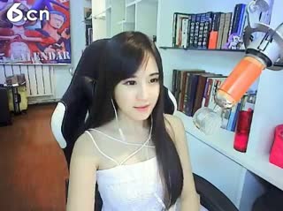 六间房最红主播8秒．．·°♡ 互动直播中