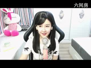 六间房热门美女秀久美。在线交友聊天