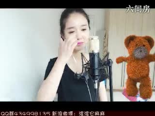 六间房美女主播“ 靈兒  ”秀唱视频