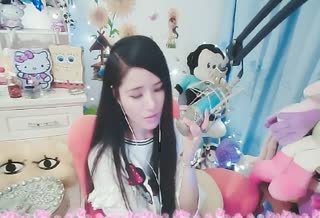此刻鲜花满天幸福在身边~身边两侧万水千山