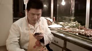 当老公打电话给老婆说“我爱你”之后…….