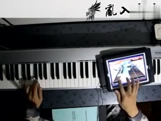 左手弹琴，右手游戏之卡农摇滚版!看完后都不好意思说自己会玩节奏大师了!尼玛，骚年，这是开挂了吧