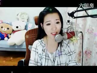 六间房美女于梦~   秀唱视频