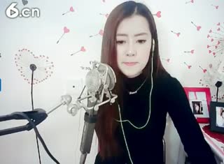 六间房美女热舞秀场✌兔兔兔兔兔子✌ 在线交友聊天