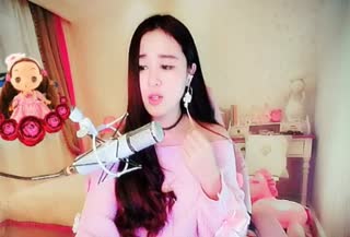 又是这个《落雨的秋》~泪水模糊我无助的眼眸
