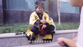 炒股亏损的最强反应没有之一直男被生生掰弯